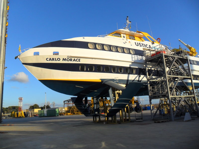 ustica lines